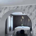 Maison De Maitre Les Toiles A Elise *