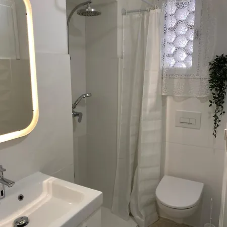 Maison De Maitre Les Toiles A Elise * Saint-Geniès-de-Comolas