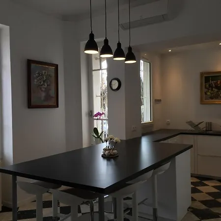 Prázdninový dům Maison De Maitre Les Toiles A Elise Saint-Geniès-de-Comolas